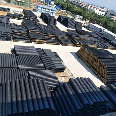 أنابيب مياه HDPE دائمة المقاومة للتآكل مثالية لأنظمة إمدادات المياه الفعالة