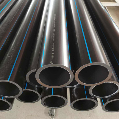 أنابيب الصرف الصحي HDPE بأحجام وألوان مختلفة