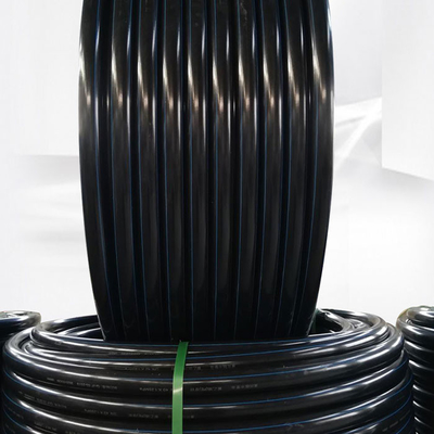 أنابيب إمدادات المياه والصرف الصحي الدائمة من HDPE الأسود
