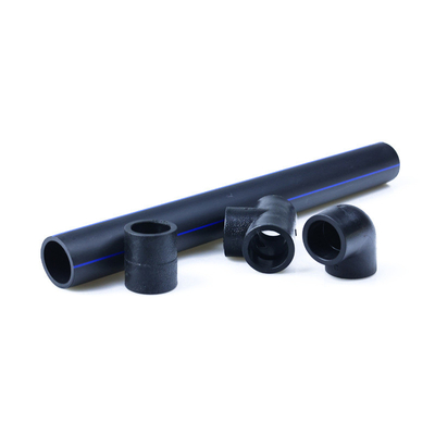 حسب الطلب حجم أنابيب إمدادات المياه HDPE سمك 2.3mm-117.6mm أزرق أو أسود مع شريط أزرق