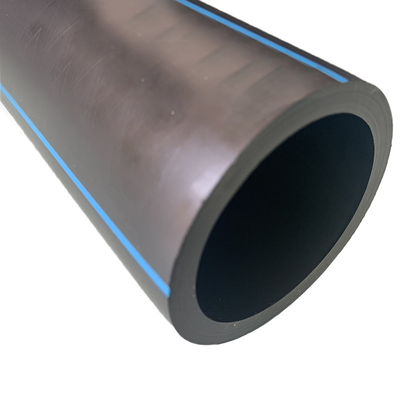 حسب الطلب حجم أنابيب إمدادات المياه HDPE سمك 2.3mm-117.6mm أزرق أو أسود مع شريط أزرق